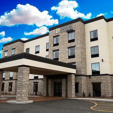 Cobblestone Hotel & Suites - Two Rivers Exterior foto